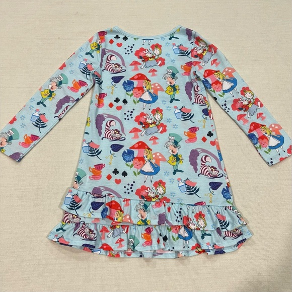Disney Alice in Wonderland nightshirt Girls Size 5 - Picture 3 of 4